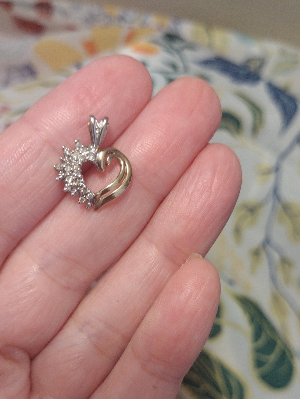10K Gold Genuine Diamond Heart Pendant-Vintage